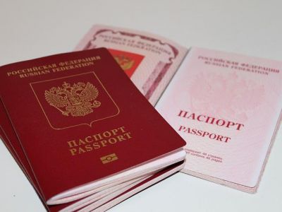В России приостановлен прием заявлений на биометрические загранпаспорта
