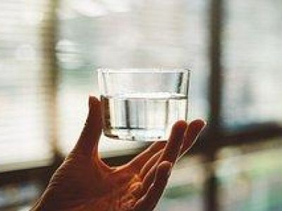 Как правильно пить воду для здоровья