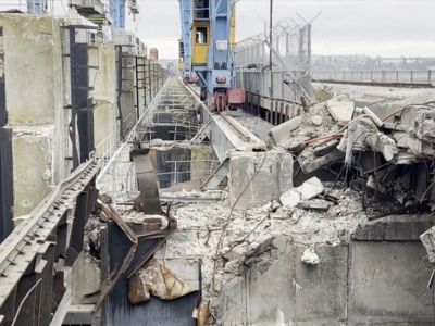 Разрушение Каховской ГЭС: кто виноват и что будет дальше
