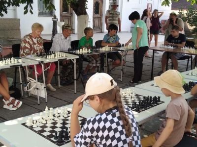 В Феодосии продолжается шахматный фестиваль