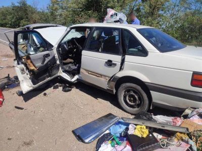 В Крыму Volkswagen столкнулся с «ВАЗ 2107», водитель и пассажир погибли