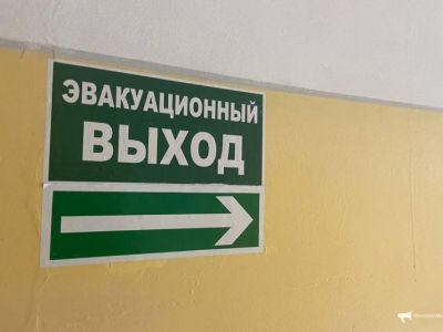 Сообщения с угрозами минирования получили в школах Крыма