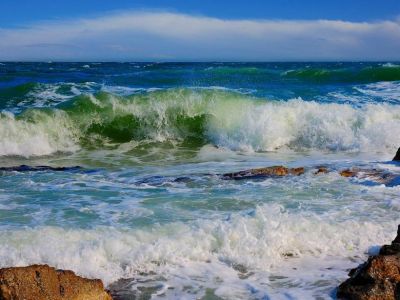 Оценили качество морской воды у берегов Крыма