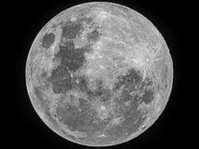 Обнаружен неизвестный механизм возникновения воды на Луне