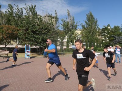 В Феодосии состоялся благотворительный забег «Мы За Бег»