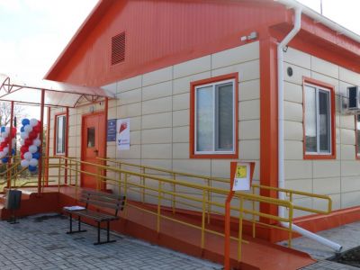 В селе Наниково под Феодосией открыли модульный фельдшерско-акушерский пункт