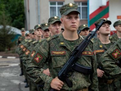 Путин увеличил численность вооруженных сил до 1,32 млн человек