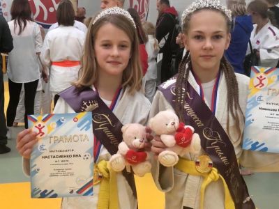 Феодосийки стали победительницами турнира по дзюдо