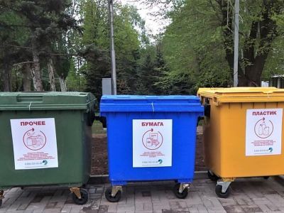  За прошлый год заключённые в Крыму сделали 600 мусорных баков
