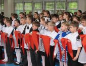 В Крыму по случаю Дня пионерии думают над возвращением к красным пионерским галстукам
