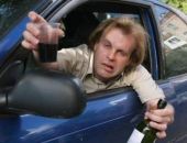 В Крыму пьяный водитель сломал палец сотруднику ГИБДД и отправится за это в колонию