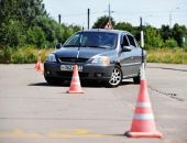 ГИБДД:  в Крыму законно работает 13 автошкол