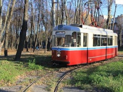 � ����� ������� ������ ����������� �� �����-������������ � �����-��������