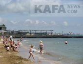 Несмотря на недавнюю аварию, в море в Феодосии можно купаться