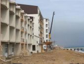 Аксёнов успокоил: в 100-метровой зоне моря снесут не все объекты