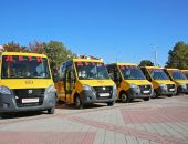 Регионы Крыма получили 107 новых школьных автобусов