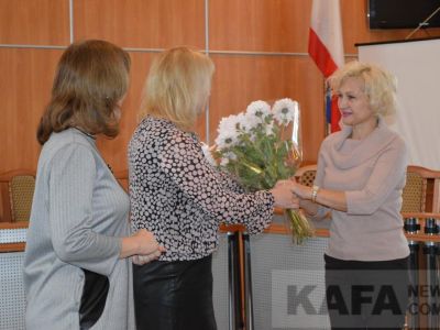 � ������ �������� ������ ���������: ����� ����� ����������� ��������, � ����� 5 ������� ���� ��� ����������