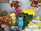 В преддверии 1 сентября в Феодосии цены на цветочную продукцию повысились на 10%
