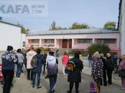� ������������ ����� � 12 ������� ��������, � �������� �������� �� �������� (�����)