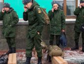 Российским военным начали выдавать сотовые телефоны за 115 тысяч рублей