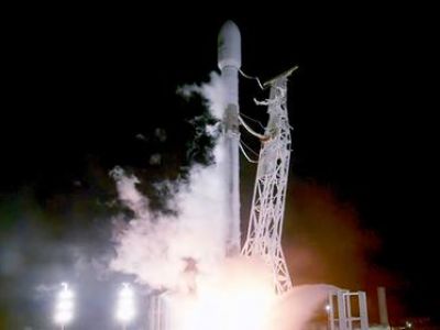SpaceX ��������� ������ � ������� ���������� ��� ������� ���������