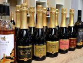 Завод "Золотая Балка" планирует увеличить производство игристого вина на 21%