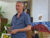 В Феодосии в библиотеке имени Пивоварова поэт Владимир Смирнов встретился с читателями (видео)