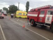 ДТП в Крыму: вчера вечером в Кировском районе столкнулись ВАЗ и мопед (фото)