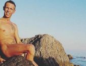 Алексей Панин в Крыму устроил обнаженную фотосессию