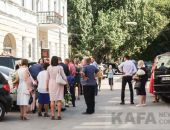 Феодосийские молодожены создают семьи на фоне городской разрухи