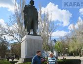 В Феодосии отметили 150-летие со дня рождения Ленина 