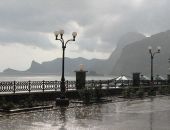 Резкое похолодание, дожди и сильный ветер ожидаются в Крыму в выходные