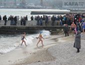 На крещенские купания в Феодосии Крестного хода и освящения вод залива не будет