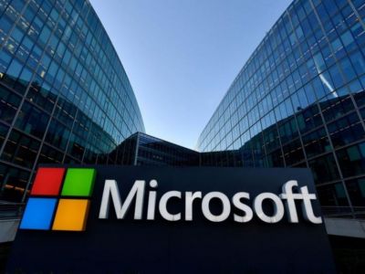 Microsoft ��������� ������������ � ������