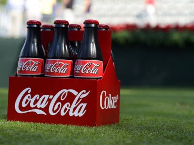 Coca-Cola ������ ���������� ������������ �������� � ������