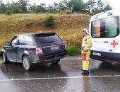 В Крыму в районе Ангарского перевала водитель легковушки врезался в столб