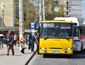 Жительницу Симферополя домогался  на остановке неизвестный мужчина