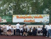 В феодосийской школе №1 прошла праздничная линейка