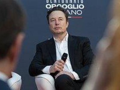 ����������� ����� � ���������� ����������� ����� ���������� Tesla � SpaceX