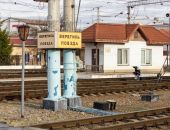 В Крыму поезд насмерть сбил 18-летнюю девушку 