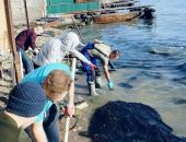 Мазут с разломавшихся танкеров все-таки вынесло на Керченский полуостров 
