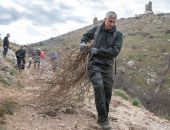 В Севастополе стартовал общегородской месяц чистоты