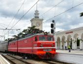 Летом в Крым будет ходить 21 поезд