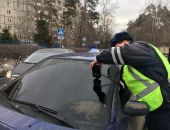 В Крыму стартуют двухнедельные рейды ГАИ против тонировки 