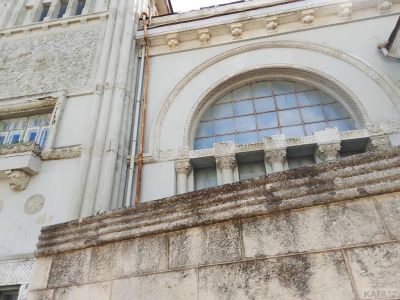 ������ ����� "��������" � �������� ���� ������ ��������� � �������