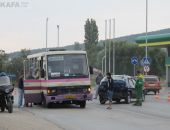 В Феодосии автобус врезался в «Ладу»