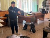 В Симферополе школьникам показали на арбузе, зачем нужен мотошлем В Симферополе школьникам показали на арбузе, зачем нужен мотошлем
