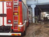 В Керчи горел рыбоконсервный завод В Керчи горел рыбоконсервный завод