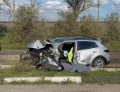 Водитель и пассажир погибли, врезавшись в забор под Евпаторией Водитель и пассажир погибли, врезавшись в забор под Евпаторией