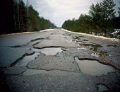 Автотуристам, желающим посетить Крым на весенние праздники, следует готовиться к ужасной дороге